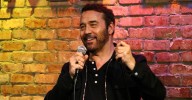 EXCLUSIVE: Jeremy Piven Using Stand-Up Comedy to Grieve His Late Mother