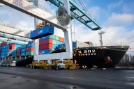 Port of Portland finalizes deal to save cargo container service