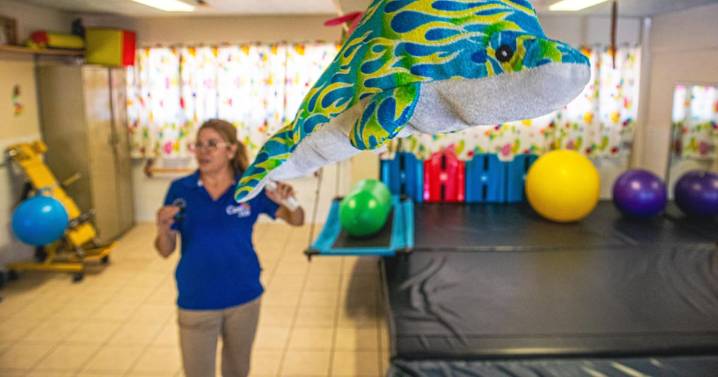 CAM, con recursos mínimos, opera gracias a padres y docentes
