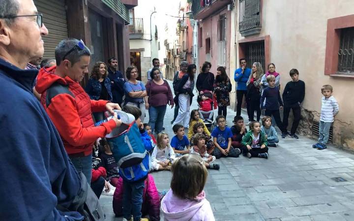 Gimcana, rutes i jocs gegants: Valls presenta el nou cicle d'Activitats en Família