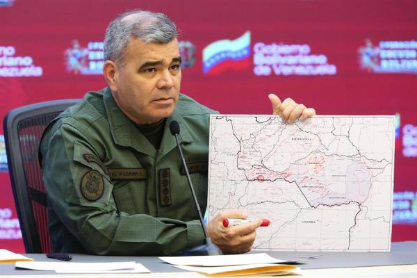 Fuerza Armada venezolana denuncia campaña para justificar una «agresión militar» de EE.UU.