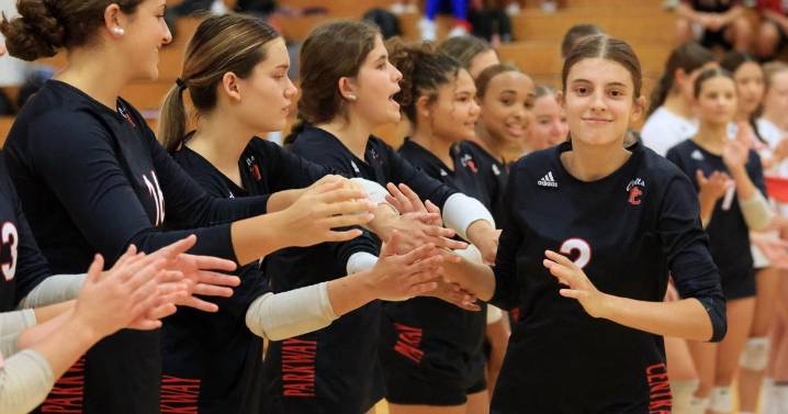 'Enjoy these moments.' Parkway Central edges Seckman in four