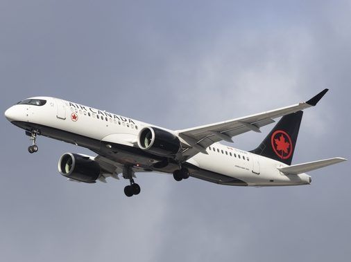 Air Canada flight attendants to wrap up vote on new contract today
