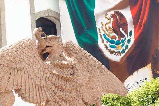 Morena propone que trabajadores puedan donar días de vacaciones a sus compañeros