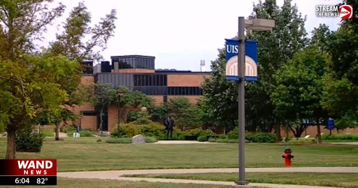 Trump administration files complaint over Illinois laws allowing in-state tuition, scholarships for undocumented students