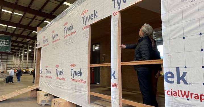 Oregon Gov. Tina Kotek wants new state buildings to be earthquake ready