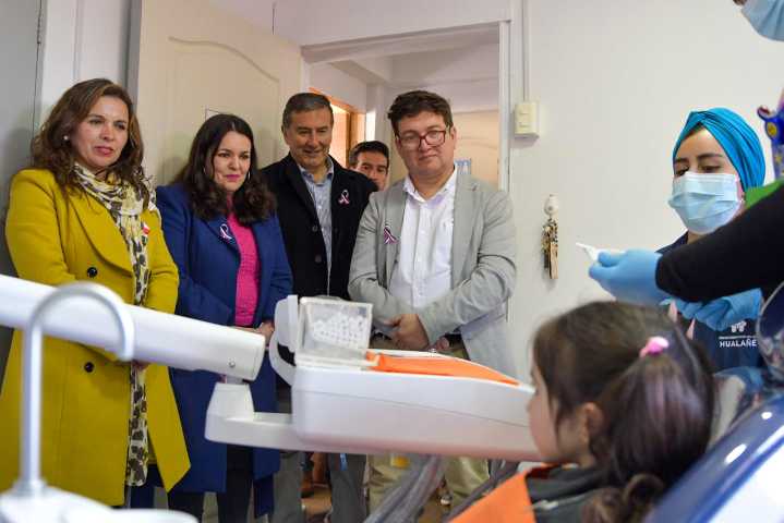 Hualañé recibe plan piloto de salud dental inclusiva para más de 200 alumnos