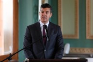 Presidente paraguayo inaugura la primera planta aceitera de la región del Chaco