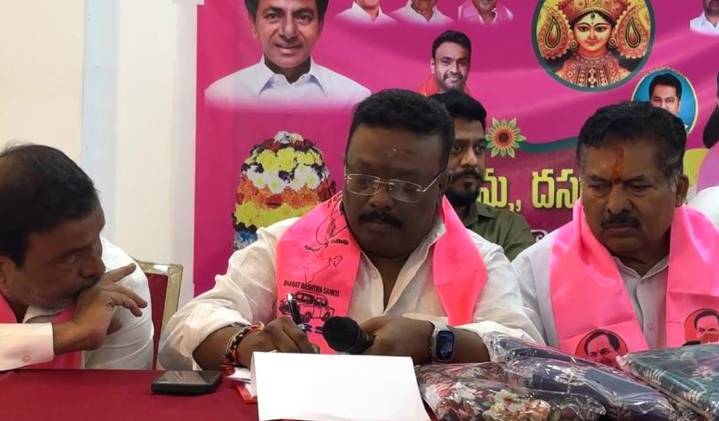 BRS flays Congress govt over Bathukamma neglect and Hyderabad civic woes