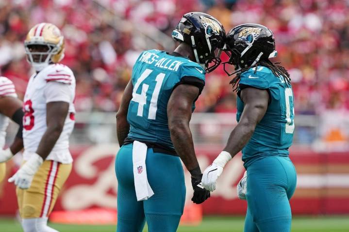 Deadspin | Jaguars force 4 turnovers, hand 49ers first loss