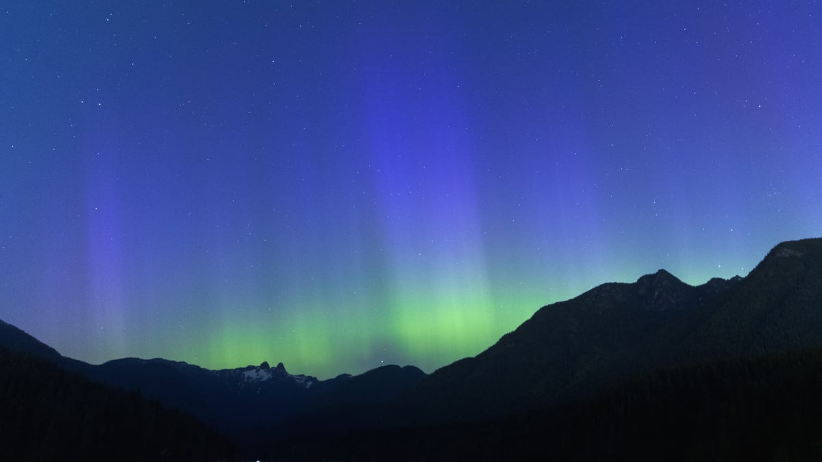 The northern lights are set to appear tonight. Where and how to see them.