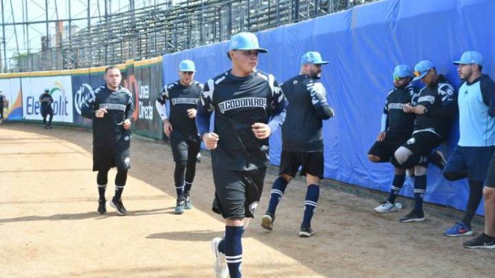 Algodoneros de Guasave abre campamento de pretemporada