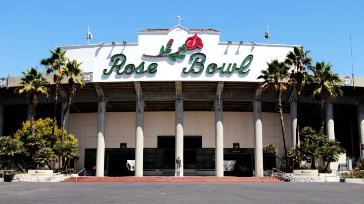 LA28 Olympic diving moves to the Rose Bowl in a bid to save millions