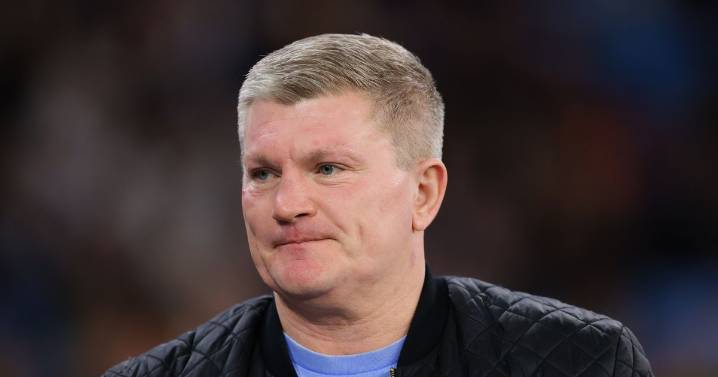 Ricky Hatton found dead at home as tributes flood in