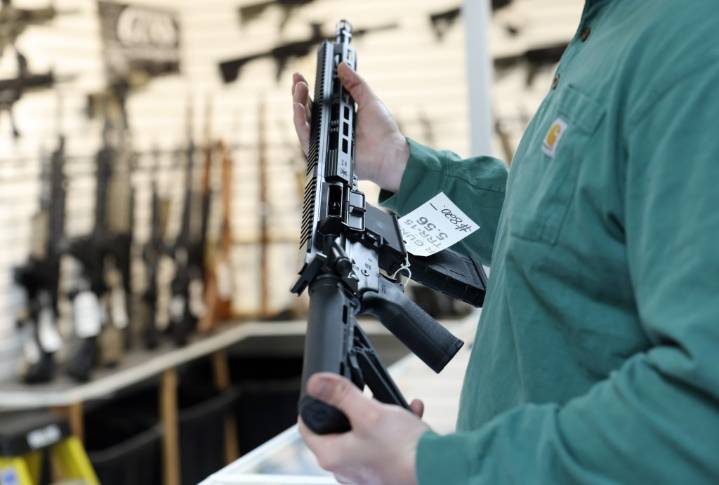 Trump DOJ to argue against Illinois assault weapons ban