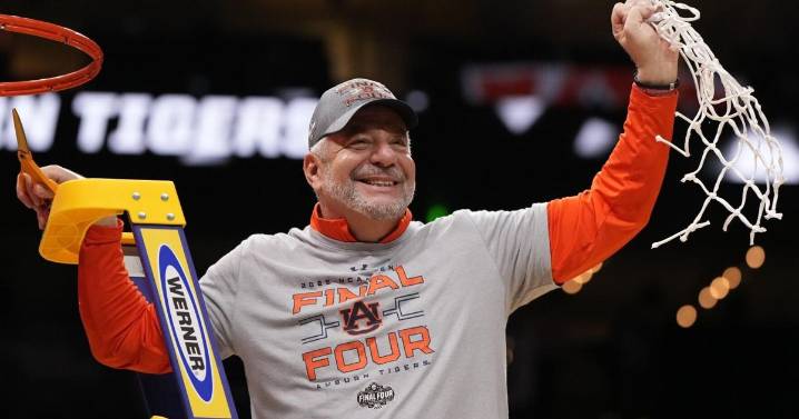 Tipsheet: Slippery Pearl slides out of coaching with Auburn basketball on top