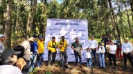 Bridgestone impulsa la reforestación del bosque de Ahuatepec; planta 1,600 árboles