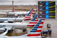 Ground stops at two Dallas airports due to telephone issue