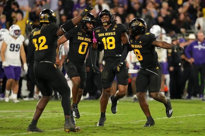Deadspin | Down 17, Arizona State storms back to stun No. 24 TCU
