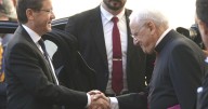 Israel president meets with Pope Leo XIV as Gaza offensive presses on