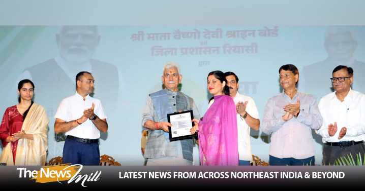 “Mothers, sisters will play important role in India’s development”: LG Manoj Sinha