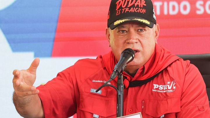 Venezuela abandona versión de que ataque de EE.UU. a lancha era falso y ahora cuestiona que hayan sido narcotraficantes