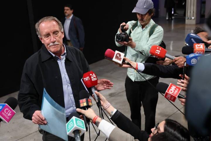 Artés sobre eventual triunfo de Kast: “El pueblo no lo va a dejar gobernar”
