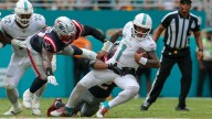 Dolphins’ Tua Tagovailoa, Mike McDaniel call out late-game confusion in loss to Patriots