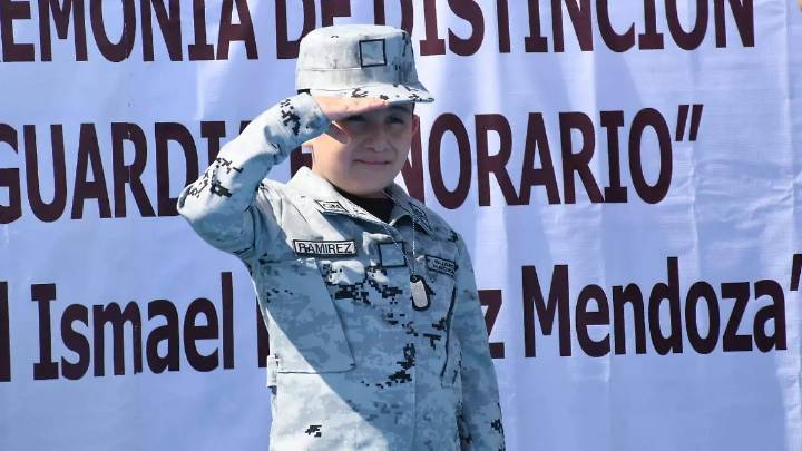 Niño guanajuatense se convierte en Guardia Nacional honorario