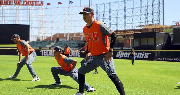 Naranjeros entrena ya en el estadio ‘Fernando Valenzuela”