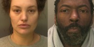 Una aristócrata británica y su novio fueron condenados a 14 años de prisión por matar a su recién nacido