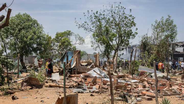 Una veintena de heridos y más de 480 casas afectadas por la explosión en una fábrica de pirotecnia en Venezuela