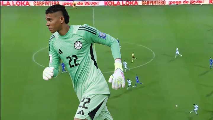 Kevin Mier, otra vez señalado en el Cruz Azul: le marcaron un gol desde más atrás de la mitad de la cancha, video