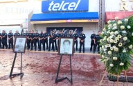 Rinden homenaje a bomberos caídos en la Libertad