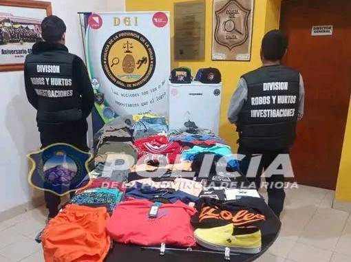 Secuestran bienes robados y detienen a dos personas