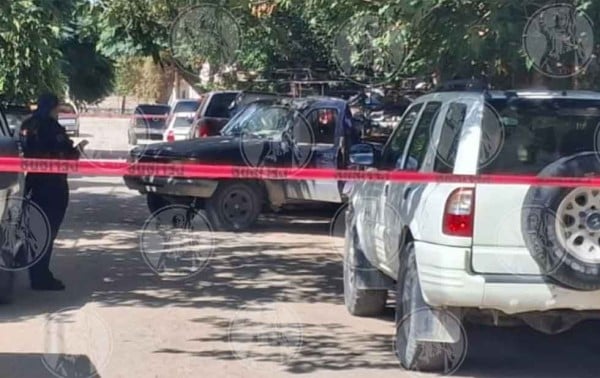 Lo encuentran s¡η v¡∂α bajo objetos que acumulaba en su casa