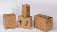 Con una caja de cartón pequeña y retazos de tela, hacé este increíble porta pañuelos estilo Pinterest