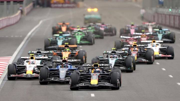 ‘Smooth operator’: Verstappen gana, Sainz sorprende y McLaren decepciona en el GP de Azerbaiyán 2025