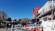 Trabajadores despedidos de ILVA se movilizaron en el centro de Pilar