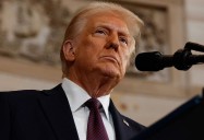 Trump amenaza con retirar licencias a medios críticos y reaviva debate sobre libertad de expresión