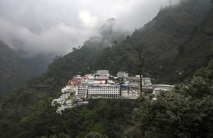 Pilgrims Make Beeline To Mata Vaishno Devi Shrine