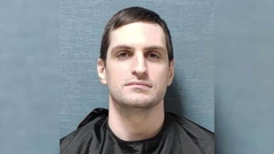 Local marshals seeking fugitive wanted on rape charge