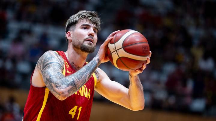 Juancho Hernángomez explica el relevo que vive 'La Familia': "Antes era fácil ganar medallas, ahora hay que lucharlo mucho"