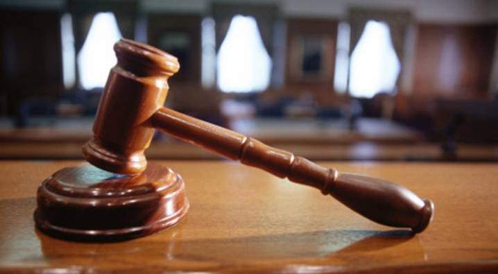 Fleeing, reckless endangerment trial barely starts before plea
