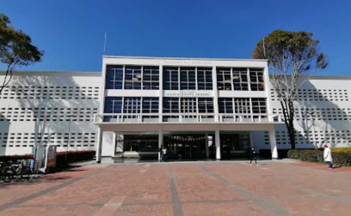Explosión y disturbios en la Universidad Nacional de Bogotá dejan heridos y obligan a evacuar el campus