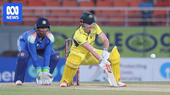 Australia loses second ODI to India by record runs margin ahead of Women's Cricket World Cup