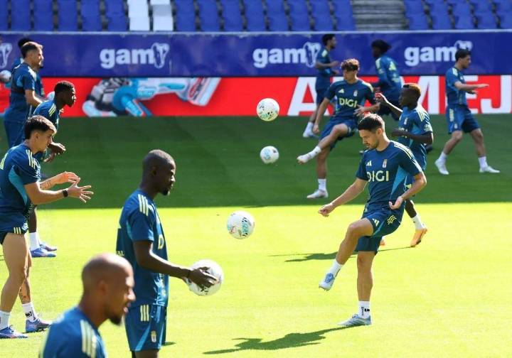 El Real Oviedo apunta a un final de mercado sin entradas o salidas