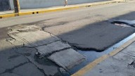 Desde hace un año ‘súper bache’ invade la calle Leandro Valle
