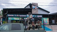 Restauranteros de Culiacán regalan comida a militares en medio del conflicto en Sinaloa