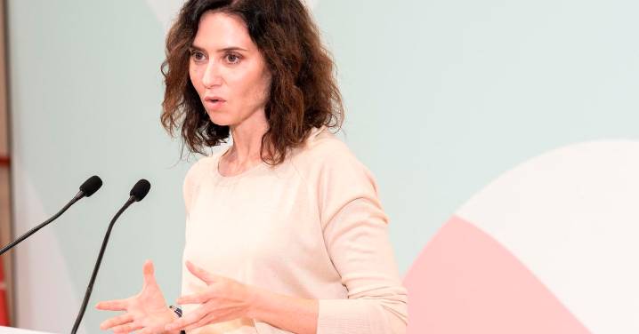 Ayuso, tras el procesamiento de su pareja: Los escándalos tienen el tamaño y duración que a Sánchez le conviene"